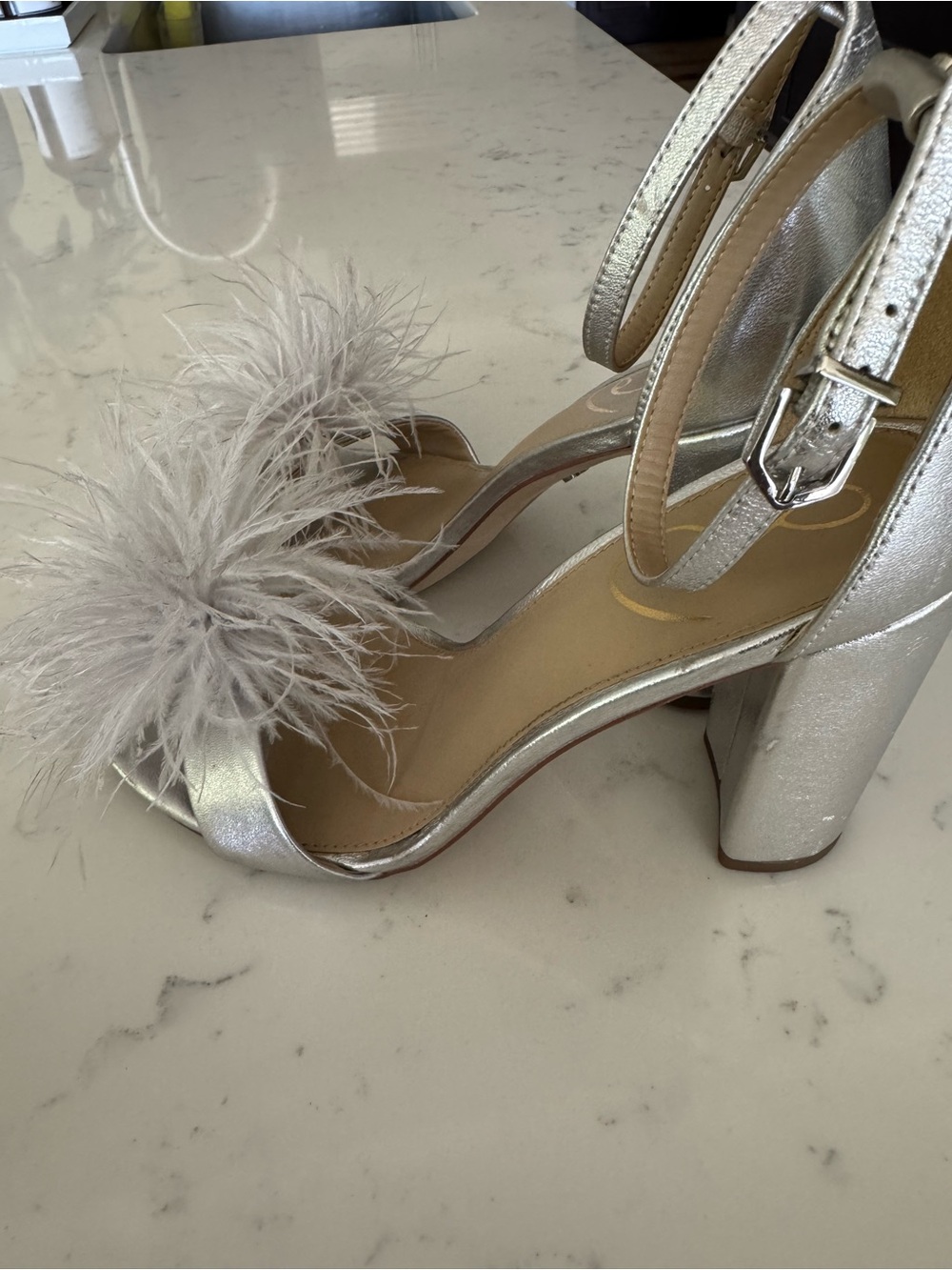 Sam Edelman Yaro Feather Heels Soft Silver Metallic Bridal Party Heels 🩶 - Picture 5 of 7